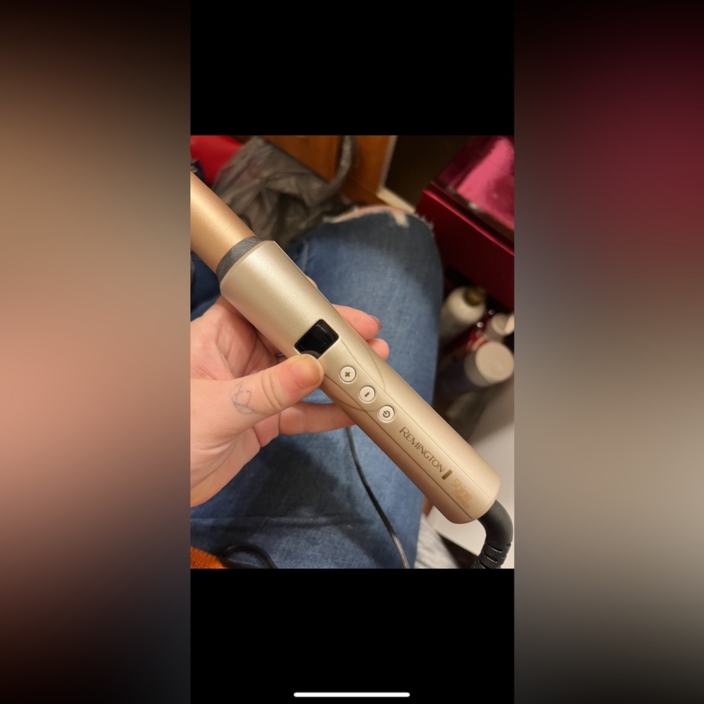 REMINGTON Shine Therapy Curling Wand